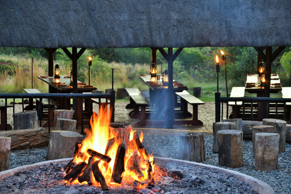 Boma firepit at Bakubung Bush Lodge